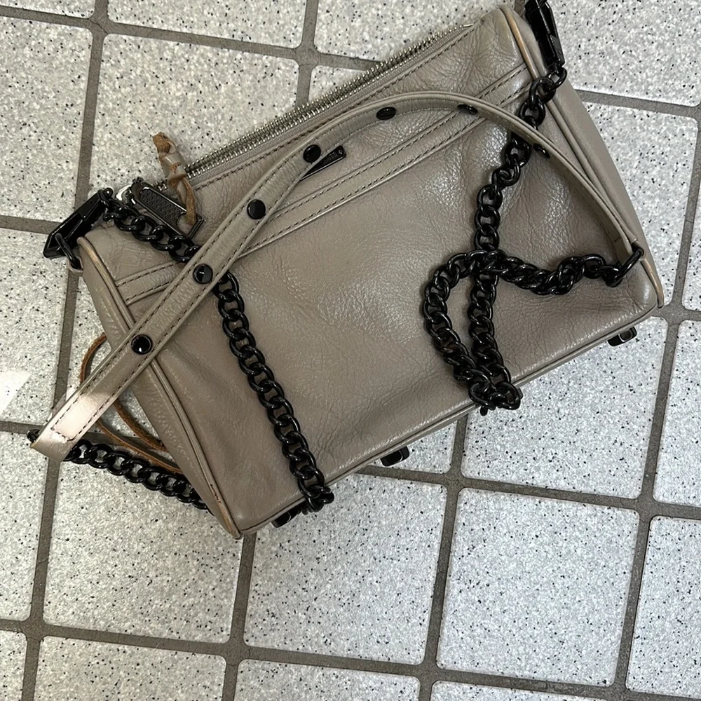 Rebecca Minkoff mini gray crossbody rareblack metal hardware excellent condition - Picture 12 of 12